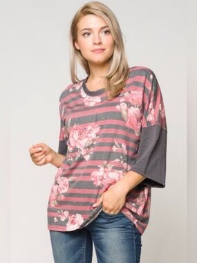 Crépas Relaxed Fit Oversized Pink and Gray Striped Floral Top, M